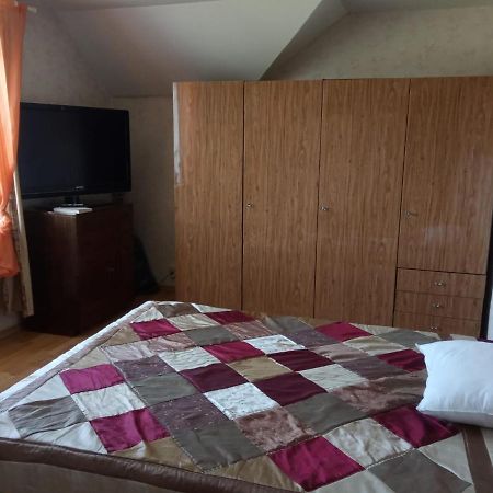 Apartment In Kauguri Jurmala Ngoại thất bức ảnh